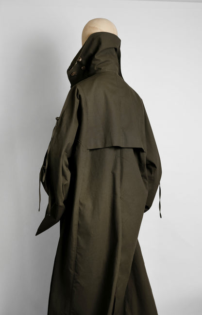 TRENCHCOAT